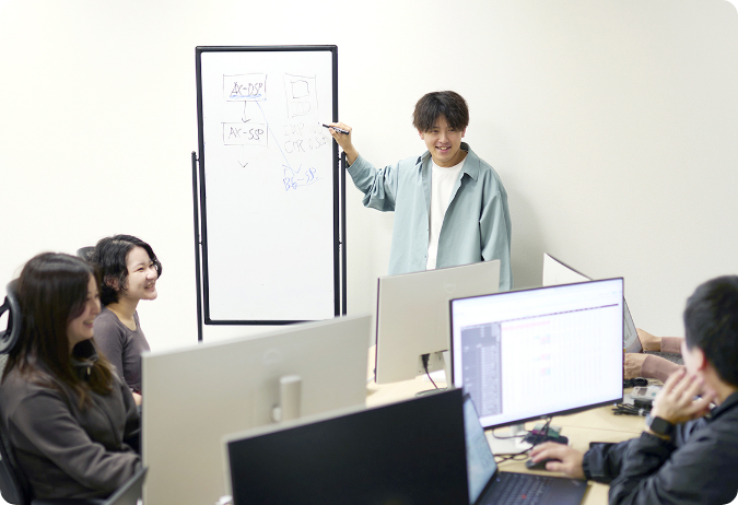 数字を追うだけでなく「誰にどう伝えるか」を大切に。顧客視点を磨き、見せ方にこだわるマーケティングを。